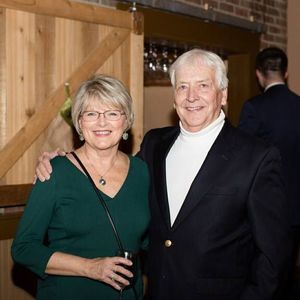 Meet your Posher, Debi